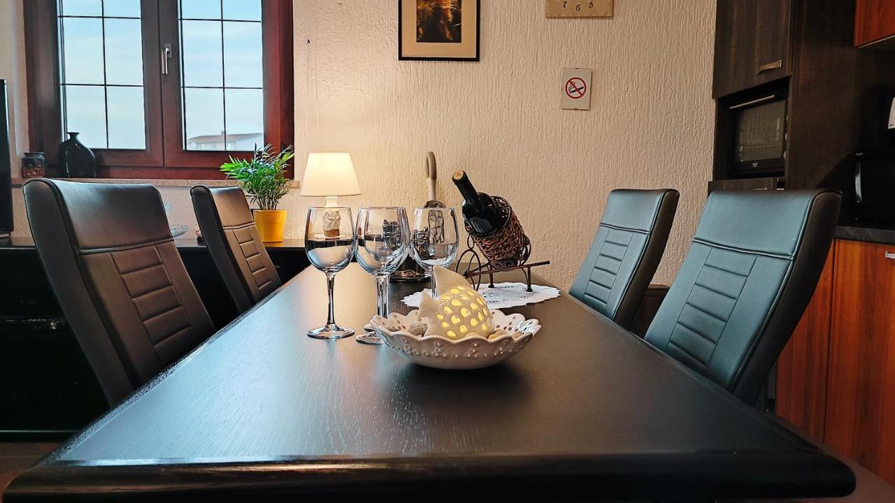 Apartman Ladybird Pula Exterior photo
